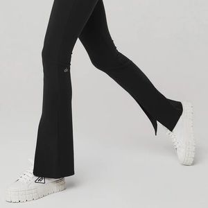 Alo Yoga Airbrush High-Waist Flutter Legging